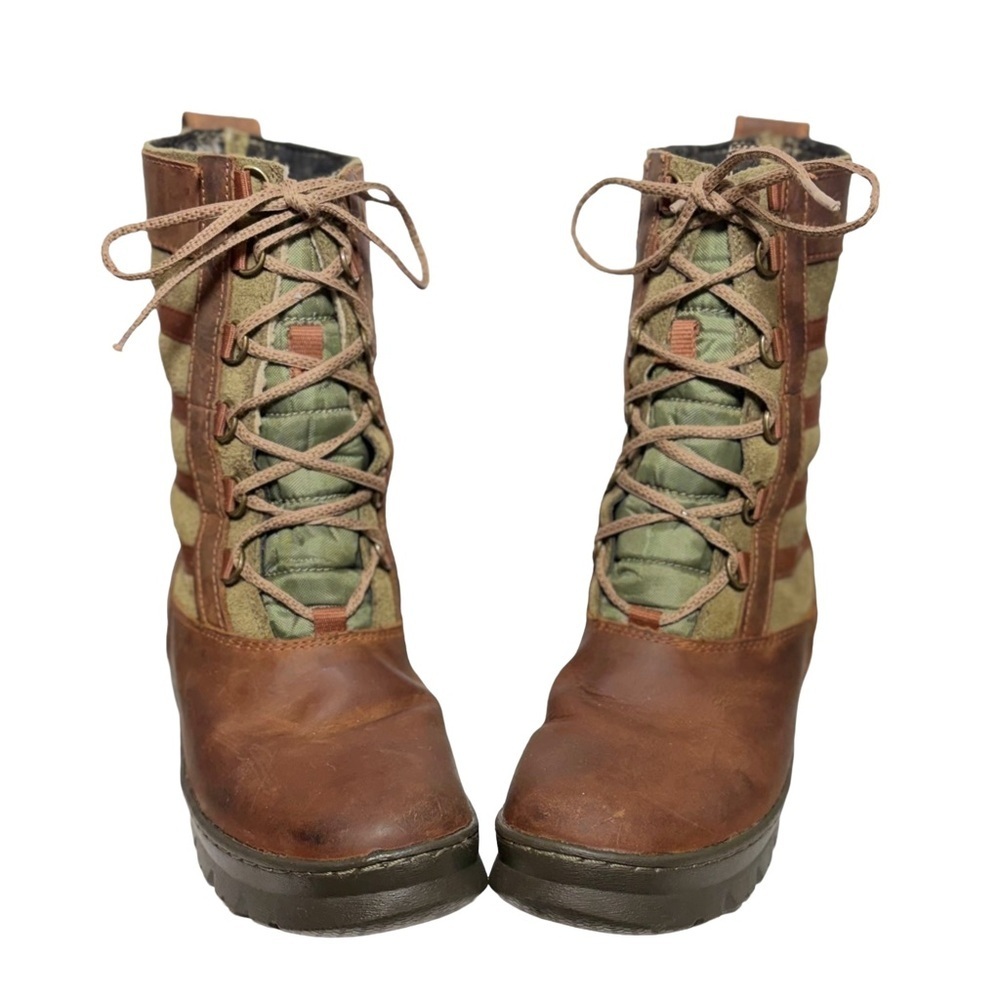 Keen Leather & Suede Two-Toned Brown & Green Lace-Up Snow & Rain Boots, Size 8 - Picture 7 of 16